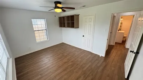 221 Hyta Street Houston TX 77018