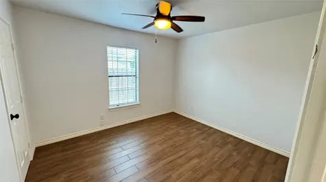 221 Hyta Street Houston TX 77018
