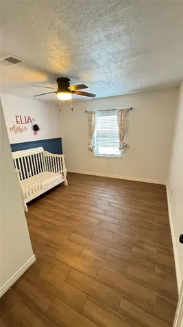 221 Hyta Street Houston TX 77018