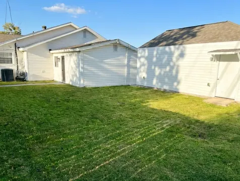 221 Hyta Street Houston TX 77018