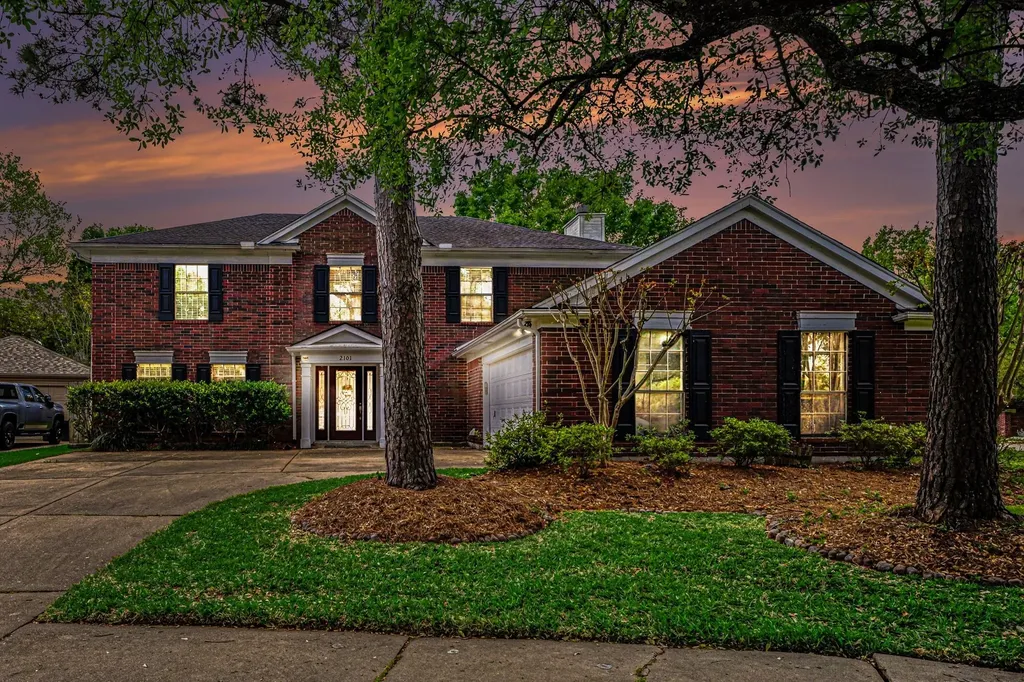 2101 Shadow Bay Circle League City TX 77573