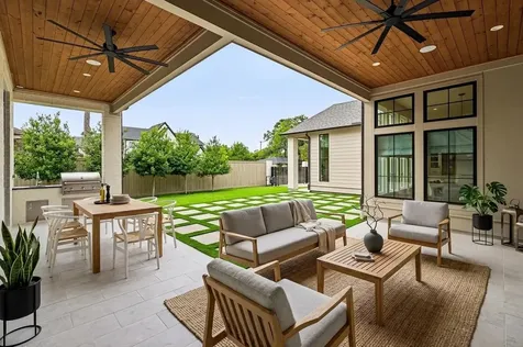 8722 Lupton Lane Houston TX 77055