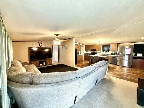 1184 County Road 2298 Cleveland TX 77327