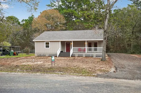27 Deerfield Road Huntsville TX 77340