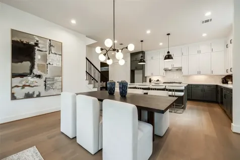 5709 Feagan Street Houston TX 77007