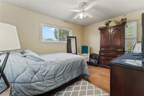 9934 Aves Street Houston TX 77034