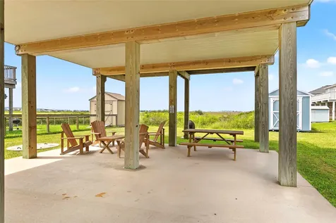 757 Bluewater Highway Surfside Beach TX 77541