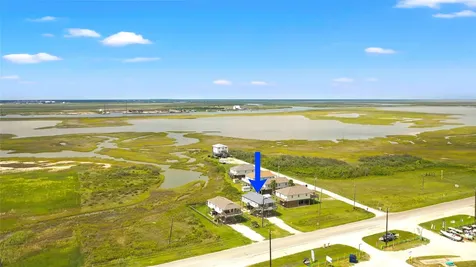 757 Bluewater Highway Surfside Beach TX 77541
