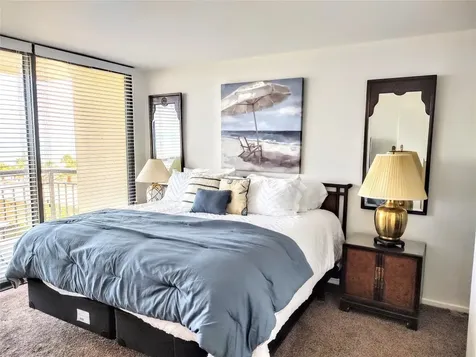 5220 Seawall Boulevard 630 Galveston TX 77551
