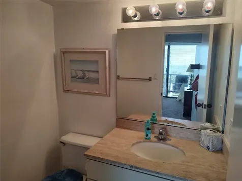 5220 Seawall Boulevard 630 Galveston TX 77551