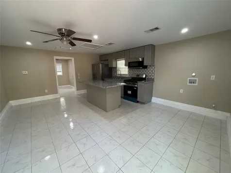 1401 Austin Street La Marque TX 77568