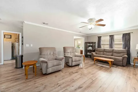 5222 Glenvalley Drive La Porte TX 77571