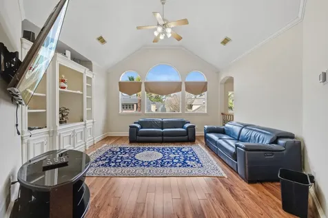 39 Forest Green Trail Kingwood TX 77339