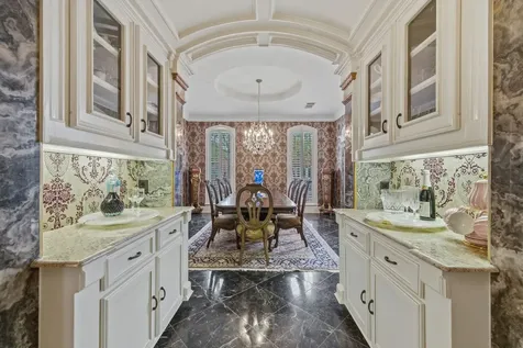 39 Forest Green Trail Kingwood TX 77339