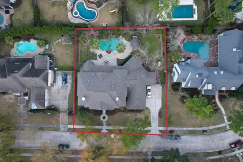 39 Forest Green Trail Kingwood TX 77339