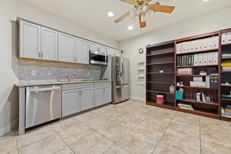 39 Forest Green Trail Kingwood TX 77339