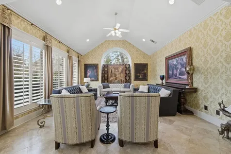 39 Forest Green Trail Kingwood TX 77339
