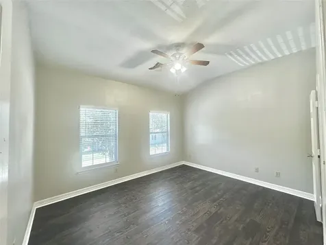 315 Woodland Hills Drive B Conroe TX 77303