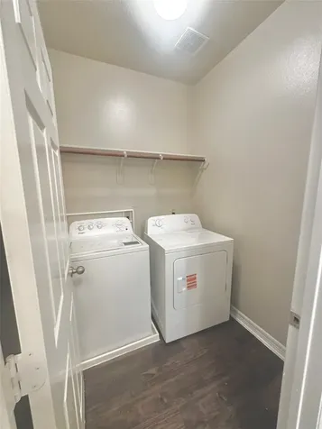 315 Woodland Hills Drive B Conroe TX 77303