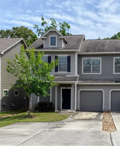 315 Woodland Hills Drive B Conroe TX 77303