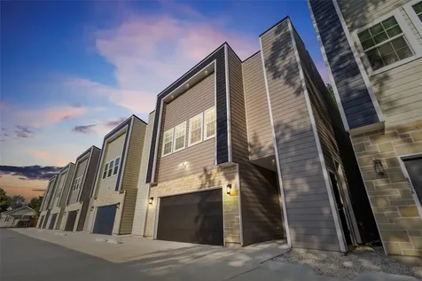 825 Paul Quinn Street B Houston TX 77091