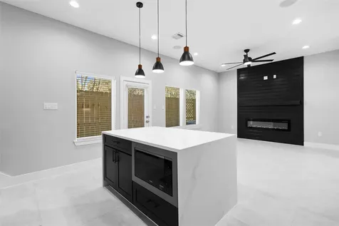 825 Paul Quinn Street B Houston TX 77091