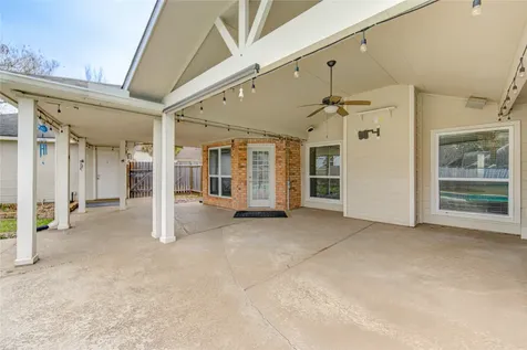 1730 Monvale Lane Sugar Land TX 77479