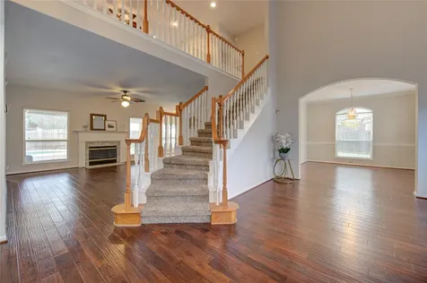 1730 Monvale Lane Sugar Land TX 77479