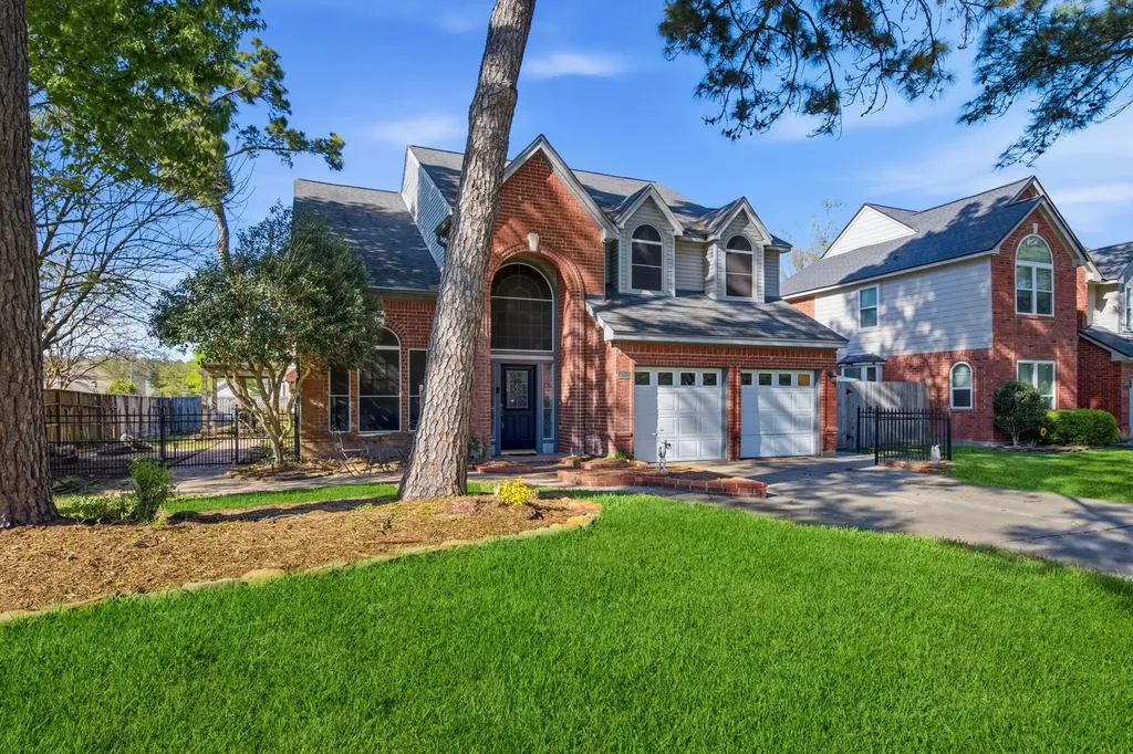 3203 Creek Manor Drive Houston TX 77339