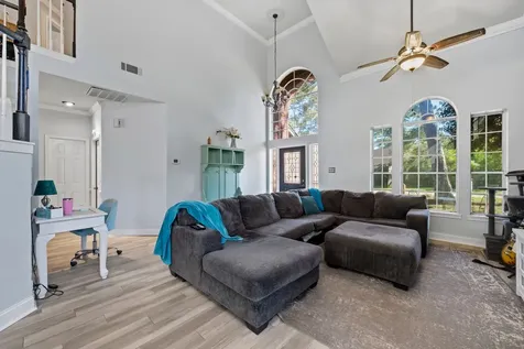 3203 Creek Manor Drive Houston TX 77339
