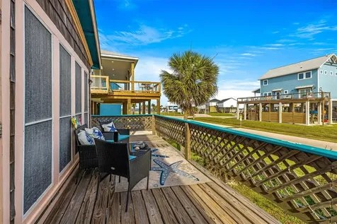 13002 Buccaneer Parkway Freeport TX 77541