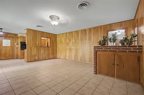 502 Cannon Road Victoria TX 77904