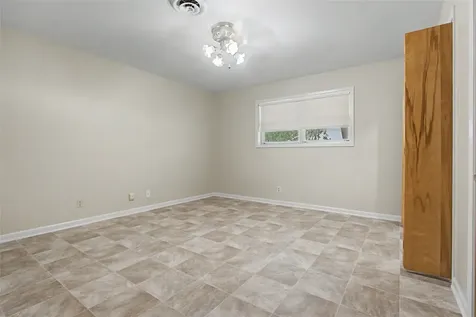 502 Cannon Road Victoria TX 77904