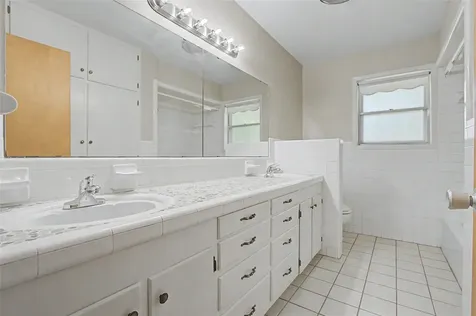 502 Cannon Road Victoria TX 77904