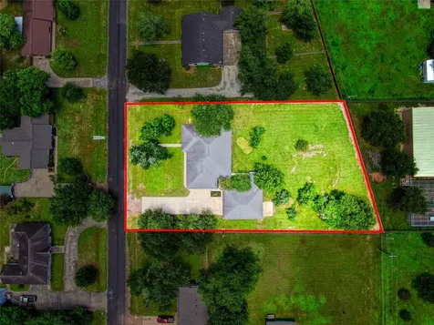 502 Cannon Road Victoria TX 77904
