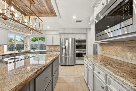 1623 Misty Bend Drive Katy TX 77494