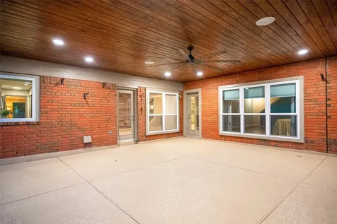 1623 Misty Bend Drive Katy TX 77494