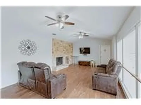 8100 N Mopac Expressway 11-151 Austin TX 78759