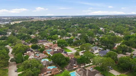 1634 Earl Of Dunmore Katy TX 77449