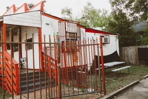 8110 Southbank Street Houston TX 77033