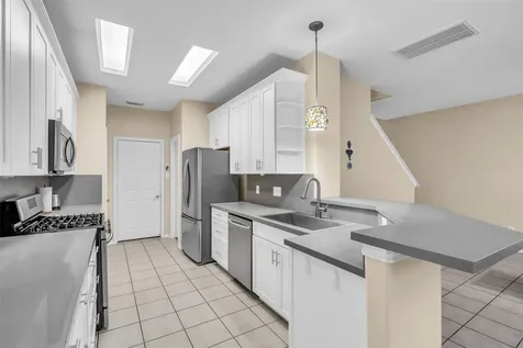 62 S Camellia Grove Circle The Woodlands TX 77382