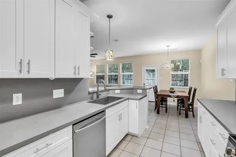 62 S Camellia Grove Circle The Woodlands TX 77382