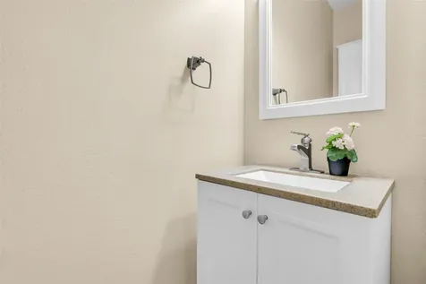 62 S Camellia Grove Circle The Woodlands TX 77382
