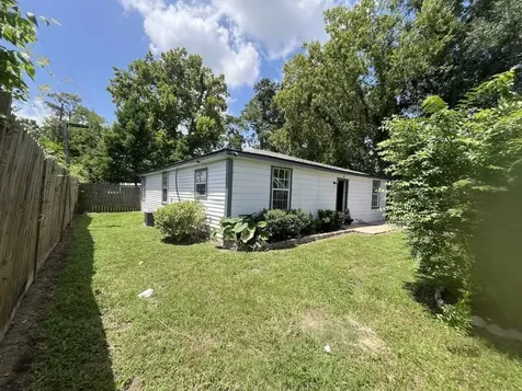 5930 Annunciation Street Houston TX 77016