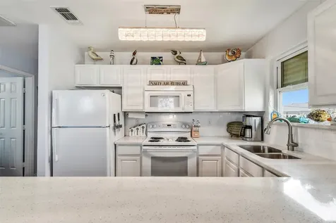 4130 Hardin Drive Galveston TX 77554