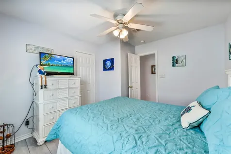 4130 Hardin Drive Galveston TX 77554