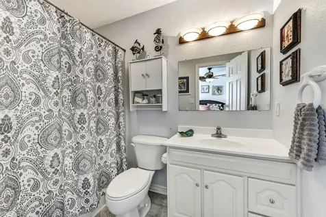 4130 Hardin Drive Galveston TX 77554