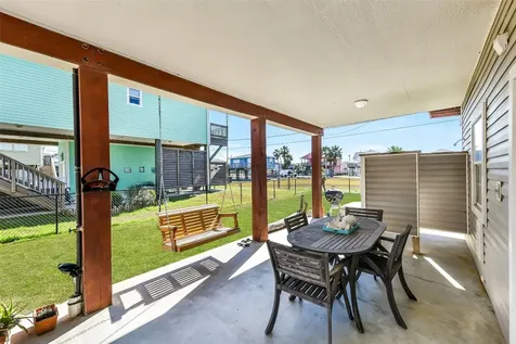 4130 Hardin Drive Galveston TX 77554