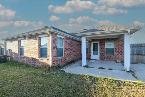 2615 Bisontine Street Friendswood TX 77546