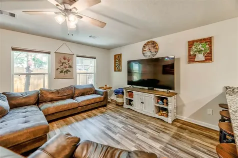 217 Hollow Oak Livingston TX 77351